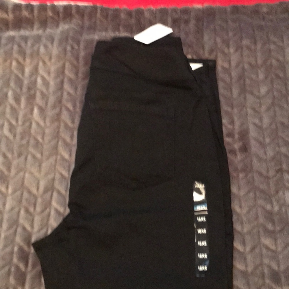 NOT FOR SALE - Picture 4 of 4